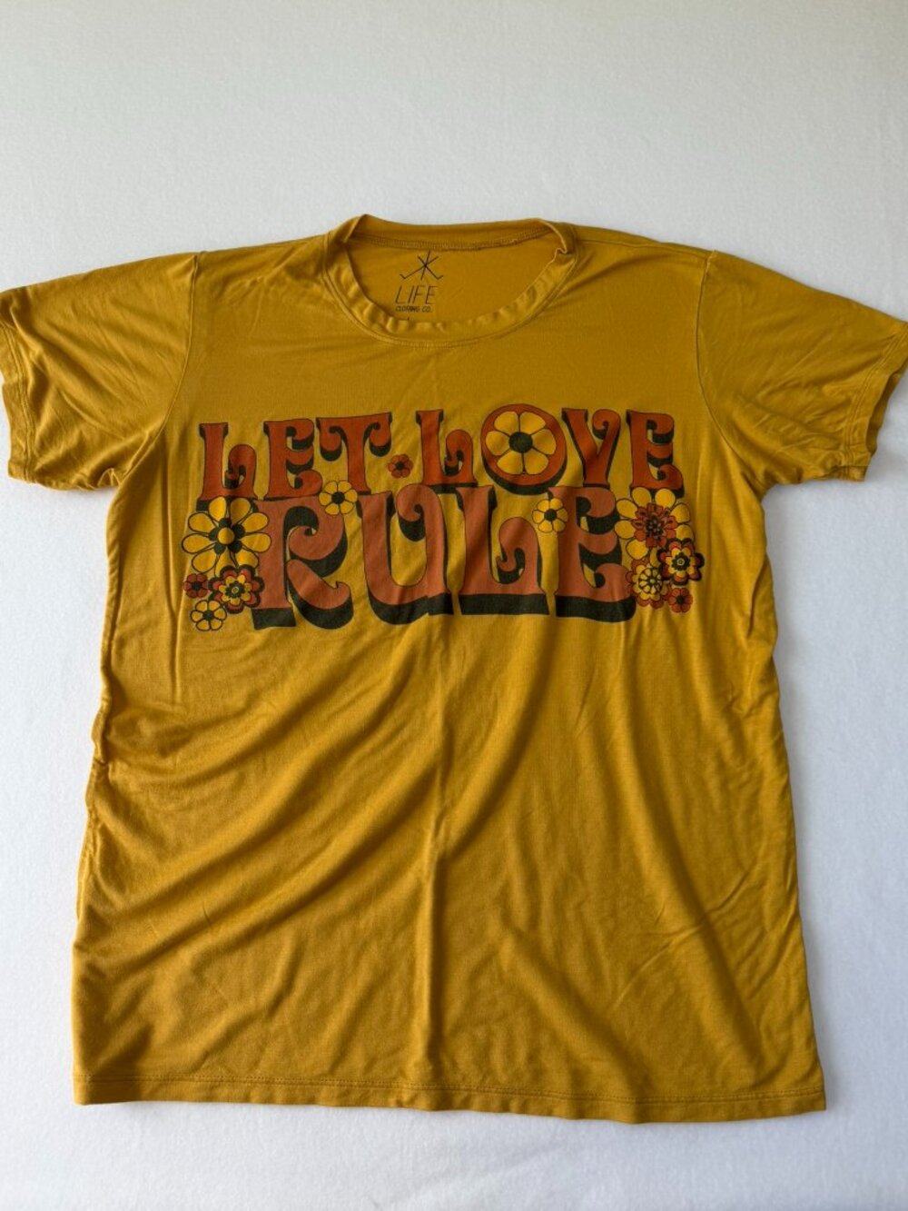Life Clothing Co. “Let Love Rule” Graphic Tee – 70s Vibe – Yellow – Size Large